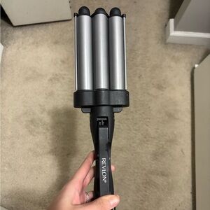 Revlon 3 Barrel Jumbo Hair Waver Beach Waves Curling Iron